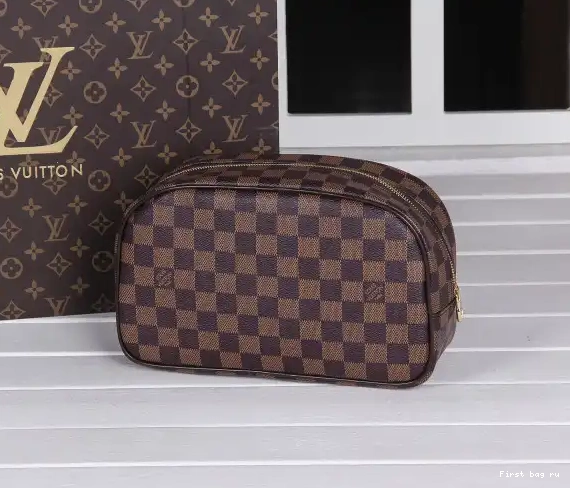Frstbag ru LOUIS BAG TOILETRY VUITTON 0430